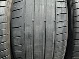 Шины Dunlop 235/50/18 265/45/18 разноразмер за 60 000 тг. в Караганда – фото 4