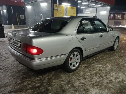 Mercedes-Benz E 230 1996 года за 2 500 000 тг. в Алматы – фото 8