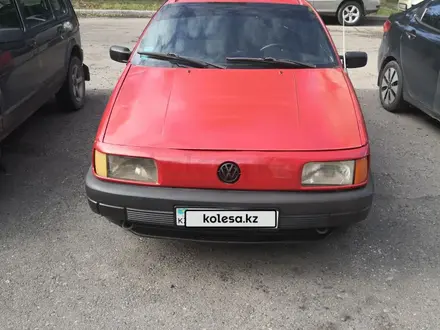 Volkswagen Passat 1990 года за 700 000 тг. в Усть-Каменогорск