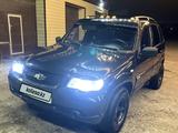 Chevrolet Niva 2015 годаfor3 300 000 тг. в Жезказган – фото 2