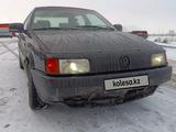 Volkswagen Passat 1991 годаfor700 000 тг. в Актобе