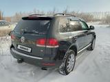 Volkswagen Touareg 2007 годаүшін7 500 000 тг. в Караганда – фото 3