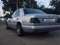 Mercedes-Benz E 200 1994 годаүшін1 550 000 тг. в Актобе – фото 4