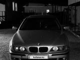 BMW 528 1998 годаfor3 100 000 тг. в Байконыр