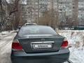 Toyota Camry 2002 годаүшін5 100 000 тг. в Караганда – фото 2