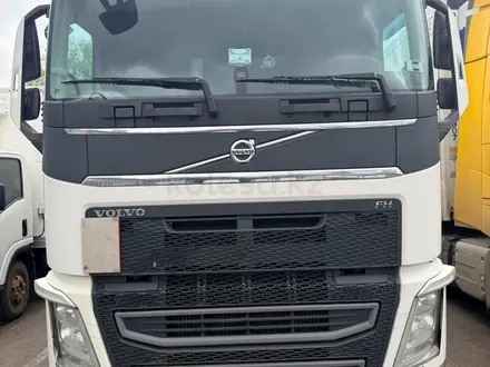 Volvo 2017 года за 35 000 000 тг. в Алматы – фото 2