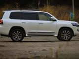 Toyota Land Cruiser 2016 года за 36 000 000 тг. в Алматы – фото 3