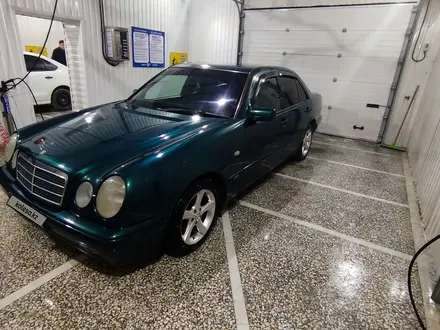 Mercedes-Benz E 230 1998 года за 3 200 000 тг. в Костанай – фото 20