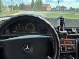 Mercedes-Benz E 260 1991 годаүшін1 100 000 тг. в Темиртау – фото 2