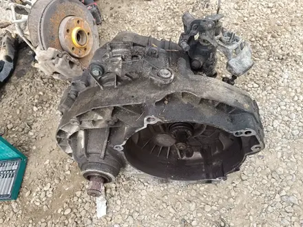 Мкпп 2.5 Volkswagen T5 за 350 000 тг. в Шымкент
