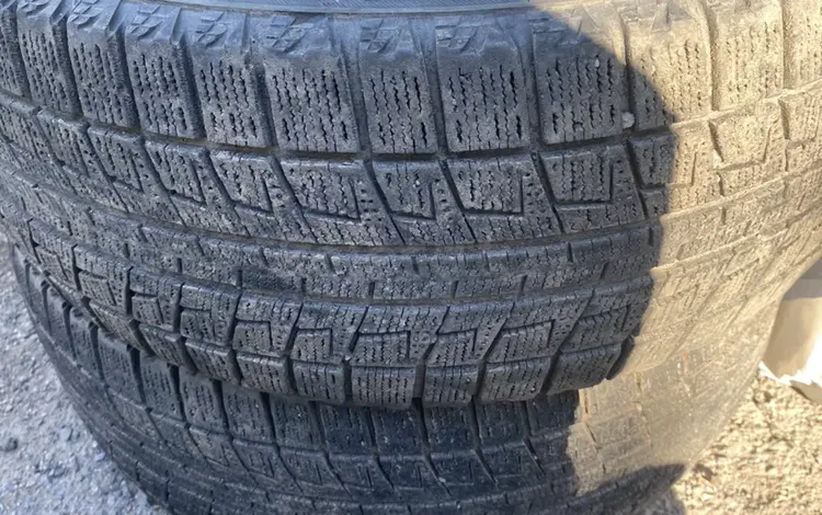 Зимняя резина Bridgestone за 80 000 тг. в Алматы