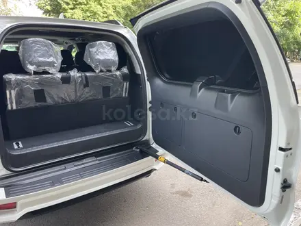 Toyota Land Cruiser Prado 2022 года за 37 900 000 тг. в Алматы – фото 15