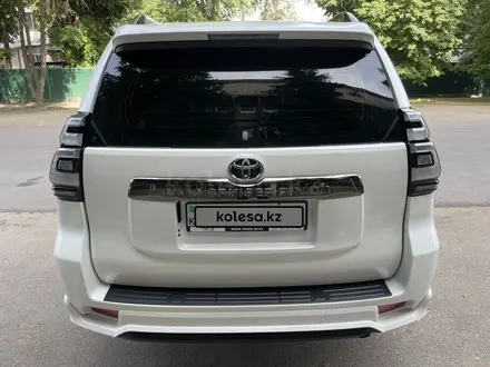 Toyota Land Cruiser Prado 2022 года за 37 900 000 тг. в Алматы – фото 6
