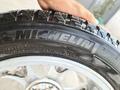 Шины с дисками Комплект на Toyota резина Michelin 215 55 R17 за 300 000 тг. в Алматы – фото 3
