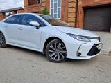 Toyota Corolla 2022 года за 13 850 000 тг. в Усть-Каменогорск – фото 2