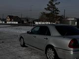 Mercedes-Benz C 280 1994 годаfor1 950 000 тг. в Караганда – фото 3
