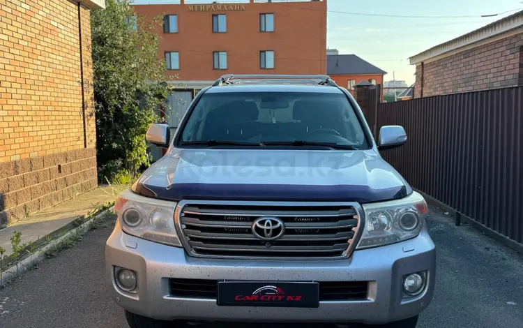 Toyota Land Cruiser 2012 годаүшін19 500 000 тг. в Астана