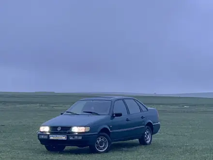 Volkswagen Passat 1995 года за 1 000 000 тг. в Шымкент