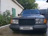 Mercedes-Benz E 200 1991 годаfor1 500 000 тг. в Караганда – фото 4