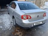 Volkswagen Passat 2007 года за 3 000 000 тг. в Астана – фото 4