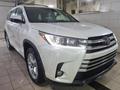 Toyota Highlander 2017 годаүшін16 000 000 тг. в Актобе – фото 3