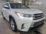 Toyota Highlander 2017 годаүшін16 500 000 тг. в Актобе – фото 3