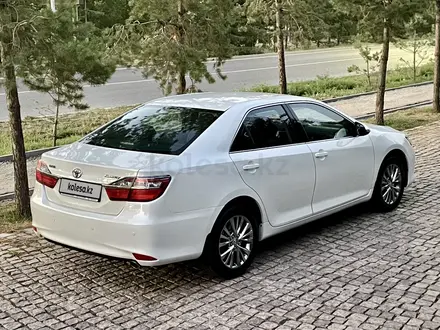 Toyota Camry 2016 года за 9 600 000 тг. в Алматы – фото 13