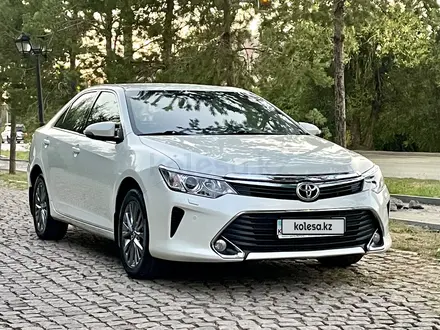 Toyota Camry 2016 года за 9 600 000 тг. в Алматы – фото 14