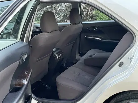 Toyota Camry 2016 года за 9 600 000 тг. в Алматы – фото 18
