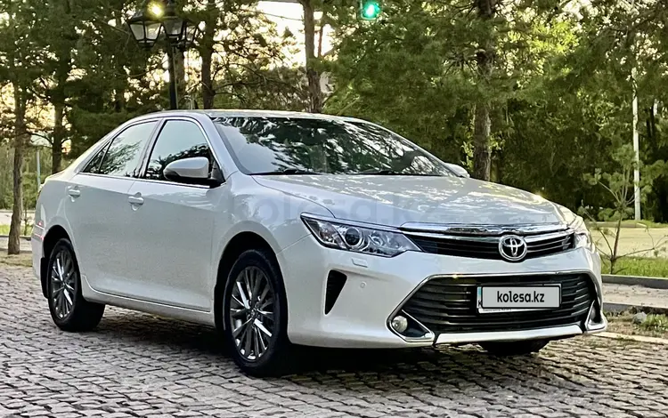 Toyota Camry 2016 годаүшін9 600 000 тг. в Алматы