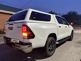 Toyota Hilux 2021 года за 22 500 000 тг. в Алматы – фото 4