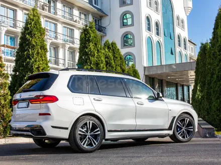 BMW X7 2020 года за 52 000 000 тг. в Усть-Каменогорск – фото 3