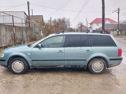 Volkswagen Passat 1998 года за 2 500 000 тг. в Уральск – фото 2