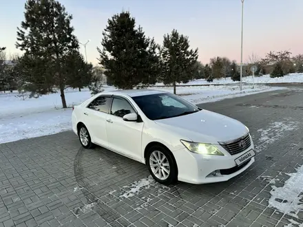 Toyota Camry 2013 года за 9 300 000 тг. в Талдыкорган – фото 2