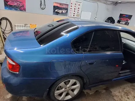 Subaru Legacy 2004 года за 5 000 000 тг. в Актобе – фото 17