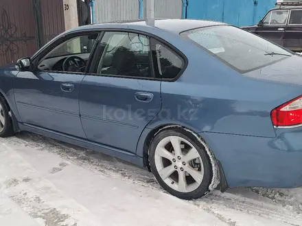 Subaru Legacy 2004 года за 5 000 000 тг. в Актобе – фото 4