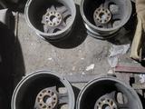 Диски и шины на Хонда CRV — 2 за 100 000 тг. в Астана – фото 2