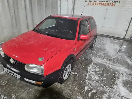 Volkswagen Golf 1995 года за 1 650 000 тг. в Петропавловск – фото 2