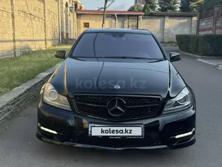 Mercedes-Benz C 180 2011 года за 8 200 000 тг. в Алматы