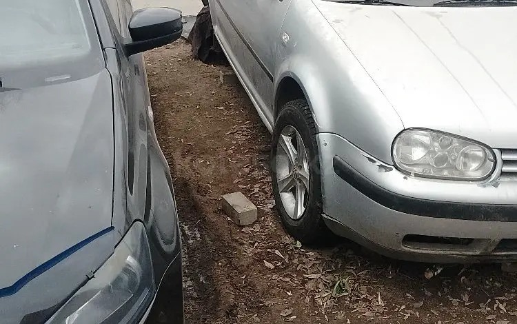 Volkswagen Golf 2002 года за 1 800 000 тг. в Астана