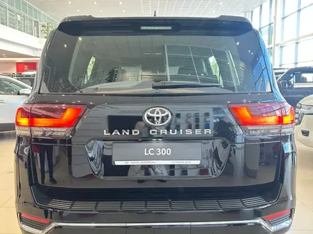 Toyota Land Cruiser Premium+ 2025 года за 73 000 000 тг. в Астана – фото 6