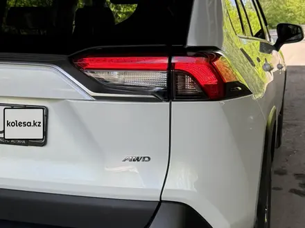 Toyota RAV4 2020 года за 15 300 000 тг. в Усть-Каменогорск – фото 13