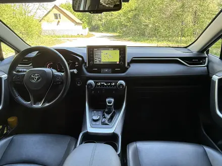 Toyota RAV4 2020 года за 15 300 000 тг. в Усть-Каменогорск – фото 31