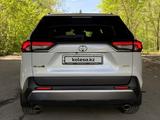 Toyota RAV4 2020 года за 15 300 000 тг. в Усть-Каменогорск – фото 5