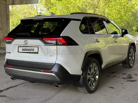 Toyota RAV4 2020 года за 15 300 000 тг. в Усть-Каменогорск – фото 6