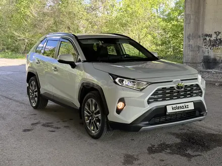 Toyota RAV4 2020 года за 15 300 000 тг. в Усть-Каменогорск – фото 8