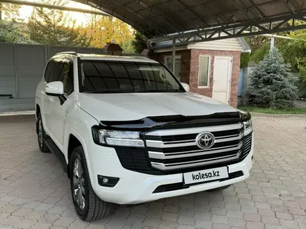 Toyota Land Cruiser 2021 года за 46 000 000 тг. в Алматы – фото 2