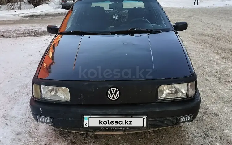 Volkswagen Passat 1993 годаfor1 400 000 тг. в Петропавловск