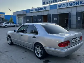 Mercedes-Benz E-Class, 1996