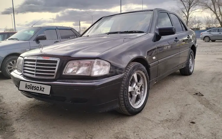 Mercedes-Benz C 200 1999 года за 3 000 000 тг. в Усть-Каменогорск